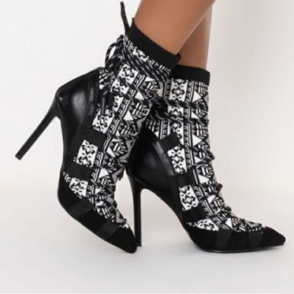 Stiletto Bootie Size 7.5 - Color- Black- White - Picture 2 of 6